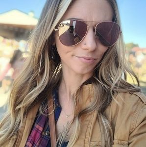 Meet your Posher, Dani